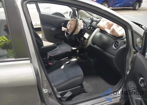 2015 Nissan Versa Note Sl z USA, uszkodzony, nr VIN 3N1CE2CP3FL424970